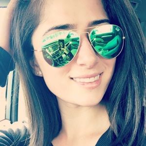 Meet your Posher, Ashleigh